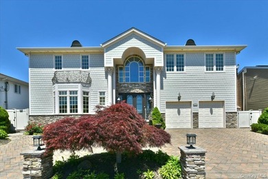 Exceptional waterfront Colonial, offering approximately 4,112 - photo 1