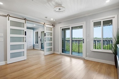 Unlike any Admiral's Row villa you've seen before, this - photo 18