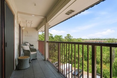 Unlike any Admiral's Row villa you've seen before, this - photo 23