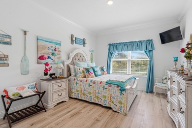 This highly desirable floor plan in West Freeport blends comfort - photo 31