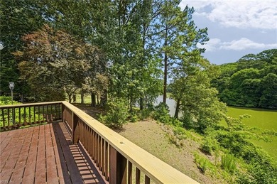 Welcome to this exceptional home situated on a premier 1.3-acre - photo 39