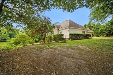 Welcome to this exceptional home situated on a premier 1.3-acre - photo 41