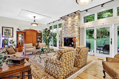 Discover luxury living at 20 Fox Ridge, a highly sought after - photo 7