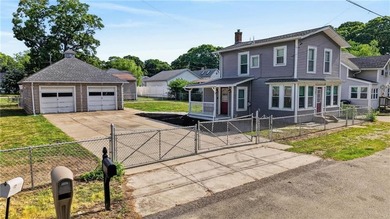 Turnkey 2-bedroom, 1.5-bath home offering comfort, style, and - photo 1