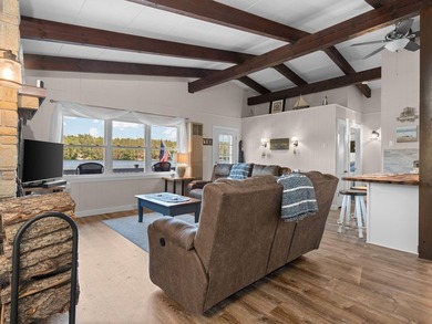 Welcome to Pointe Drive, where views stretch across beautiful - photo 13