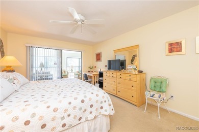 Price improvement **Welcome to Your Dream Condo!** Price - photo 16