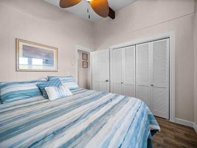 Welcome to Pointe Drive, where views stretch across beautiful - photo 25
