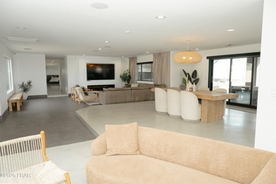 7,400+ Square Foot Garage!! Introducing a one-of-a-kind Luxury - photo 32
