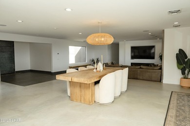 7,400+ Square Foot Garage!! Introducing a one-of-a-kind Luxury - photo 35