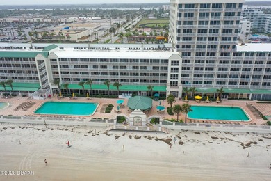 SIMPLY SPECTACULAR UNIT, IF YOUR ACCUSTOMED TO THE BEST THIS - photo 39