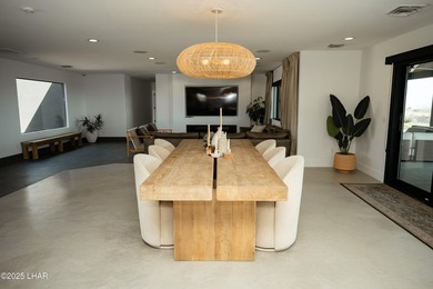 7,400+ Square Foot Garage!! Introducing a one-of-a-kind Luxury - photo 39
