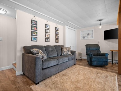 Welcome to Pointe Drive, where views stretch across beautiful - photo 39
