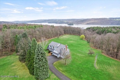 Tomhannock Reservoir Home Sale Pending in Pittstown New York
