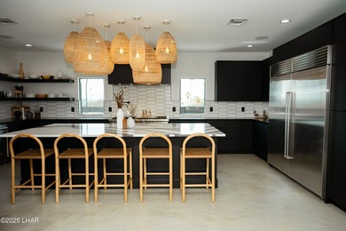 7,400+ Square Foot Garage!! Introducing a one-of-a-kind Luxury - photo 41