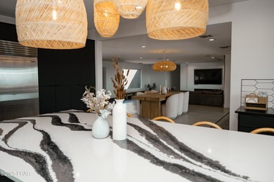 7,400+ Square Foot Garage!! Introducing a one-of-a-kind Luxury - photo 46