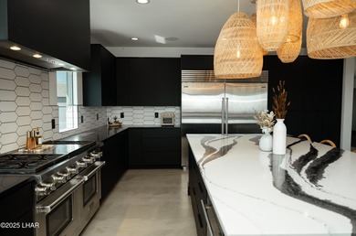 7,400+ Square Foot Garage!! Introducing a one-of-a-kind Luxury - photo 47