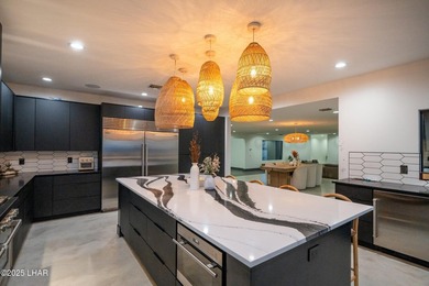 7,400+ Square Foot Garage!! Introducing a one-of-a-kind Luxury - photo 48