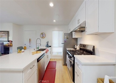 Welcome Home to 2835 S Fairview #H. This Beautifully Upgraded - photo 6