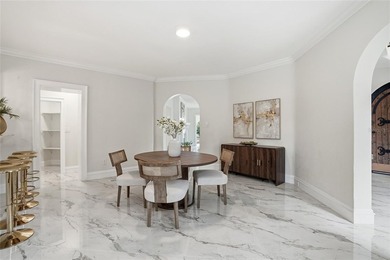 Welcome to the *Washington House,* a breathtaking Mediterranean - photo 15
