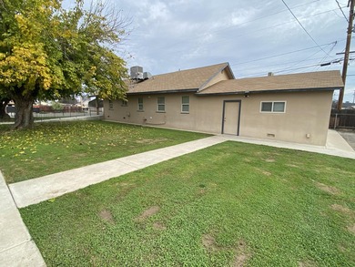 Church, parsonage and parking lot for sale! This 2800 SF Church - photo 21