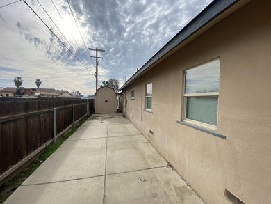 Church, parsonage and parking lot for sale! This 2800 SF Church - photo 26