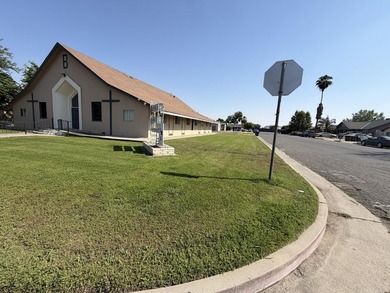 Church, parsonage and parking lot for sale! This 2800 SF Church - photo 30