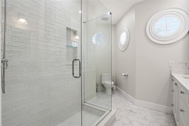 Welcome to the *Washington House,* a breathtaking Mediterranean - photo 38