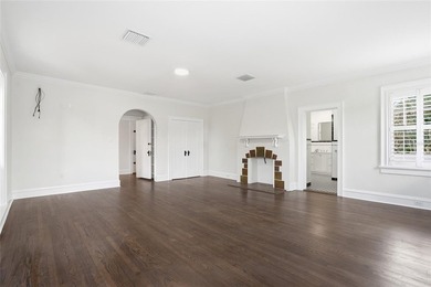 Welcome to the *Washington House,* a breathtaking Mediterranean - photo 46