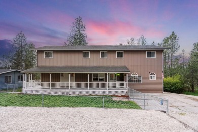 Reflection Lake Home For Sale in Elk Washington