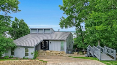Lake Texoma Home For Sale in Pottsboro Texas
