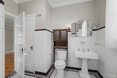 BACK ON THE MARKET! Welcome to 1517 N Spring St in the heart of - photo 22