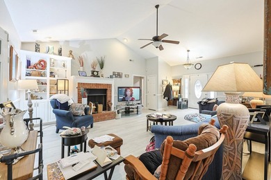 Located in the desirable Aberdeen Golf community in Longs, this - photo 3