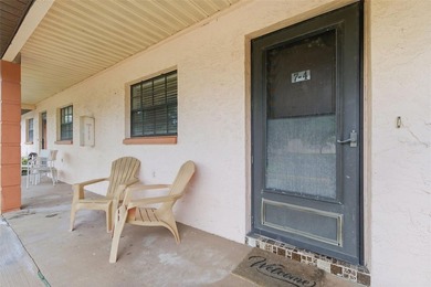 Opportunity knocks in one of Largo's most convenient locations! - photo 3