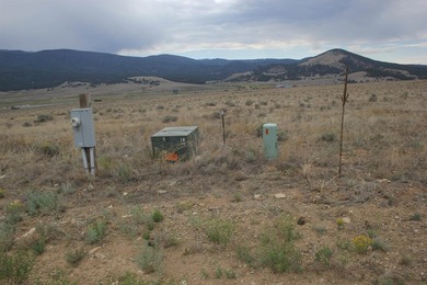 Peaceful views of 360 degrees mountain range. Build your slice - photo 3