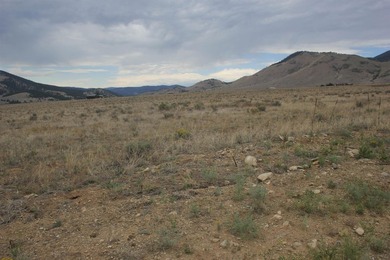 Peaceful views of 360 degrees mountain range. Build your slice - photo 4