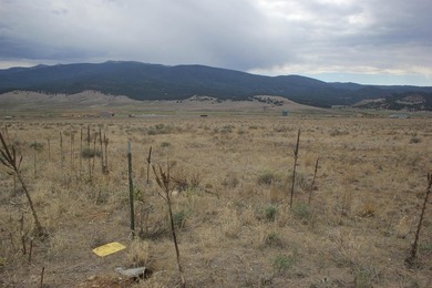 Peaceful views of 360 degrees mountain range and Eagle Nest Lake - photo 3
