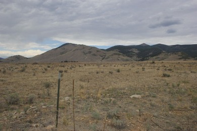 Peaceful views of 360 degrees mountain range and Eagle Nest Lake - photo 4