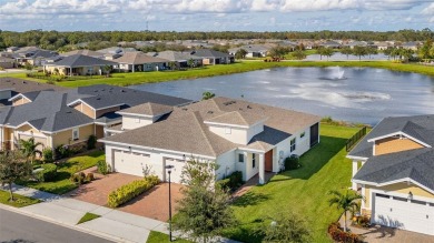 (private lake, pond, creek) Home For Sale in Saint Cloud Florida