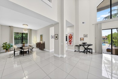 Welcome to this stunning Somerset model pool home on a serene - photo 8
