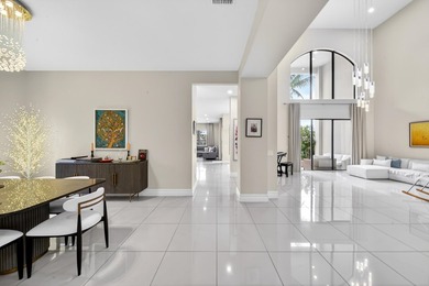 Welcome to this stunning Somerset model pool home on a serene - photo 10