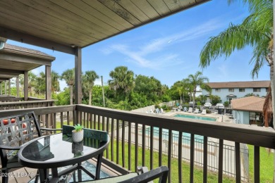 (private lake, pond, creek) Townhome/Townhouse For Sale in Port Orange Florida
