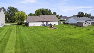 Welcome home to this beautiful 3-bedroom, 2-bath residence - photo 7