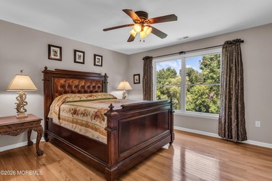 This exceptional Center Hall Colonial offers luxury, privacy - photo 16
