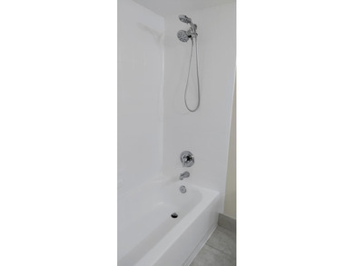 Step into this beautifully renovated 2-bedroom,2-master suite - photo 16