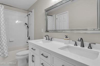 This exceptional Center Hall Colonial offers luxury, privacy - photo 22