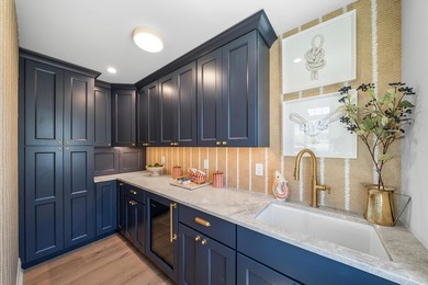 Welcome to 401 E 10th Avenue - a fully custom, three-story new - photo 24