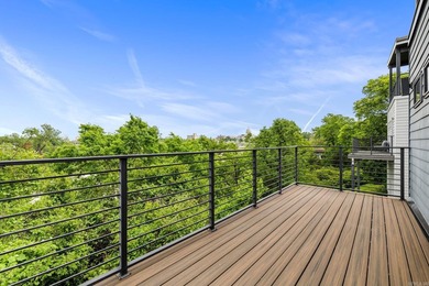 Perched above The Capitol, this contemporary retreat is designed - photo 33