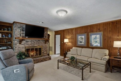 Great price improvement on this all-brick 3-bedroom, 3-bath home - photo 5