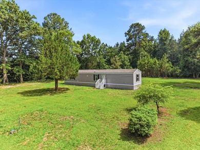 If wide open spaces, quiet mornings, and country living speak to - photo 2