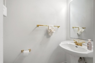 Welcome to 4864 Carnation Circle #203 in the desirable Magnolia - photo 4